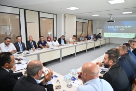 aw533080-02-68bd4efa33613