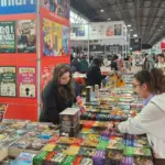 bursa-kitap-fuari-bugun-kapilarini-acti-1744452870-713_large